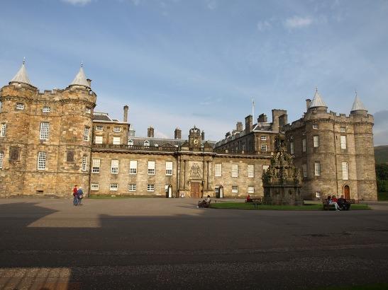 C:UsersmartiAppDataLocalMicrosoftWindowsINetCacheContent.Wordholyrood.jpg